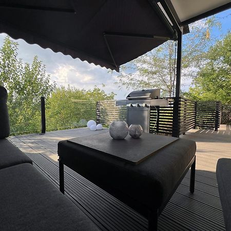 Pergola House In A Green Oasis With Fantastic View Apartman Pétervárad Kültér fotó
